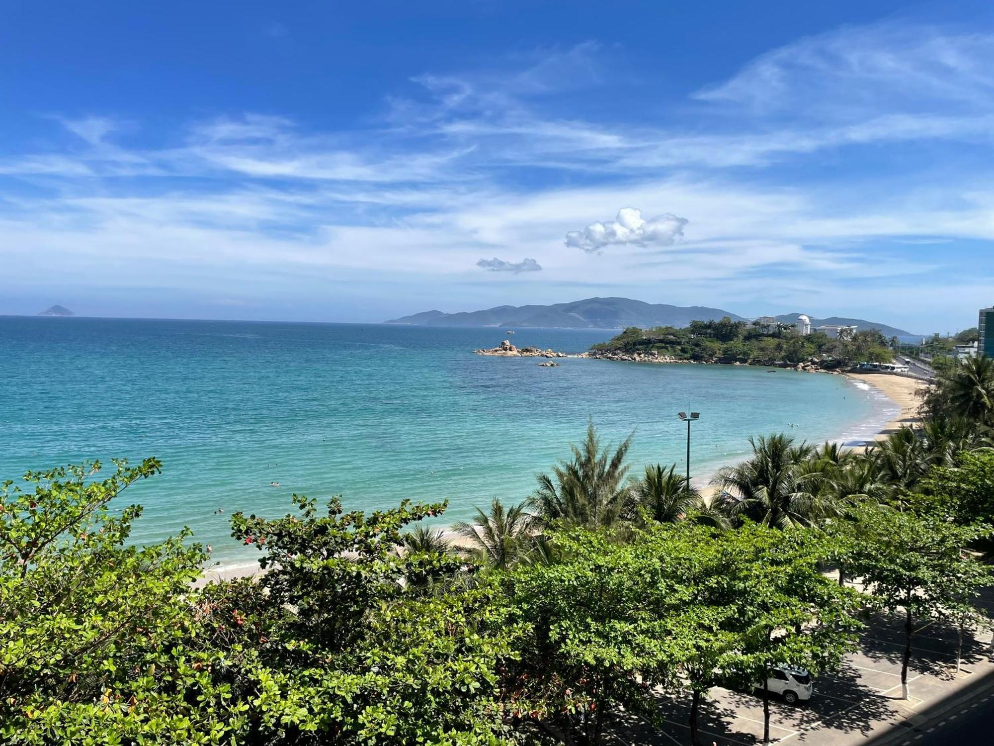 Nang Vang Hotel Nha Trang Exterior photo