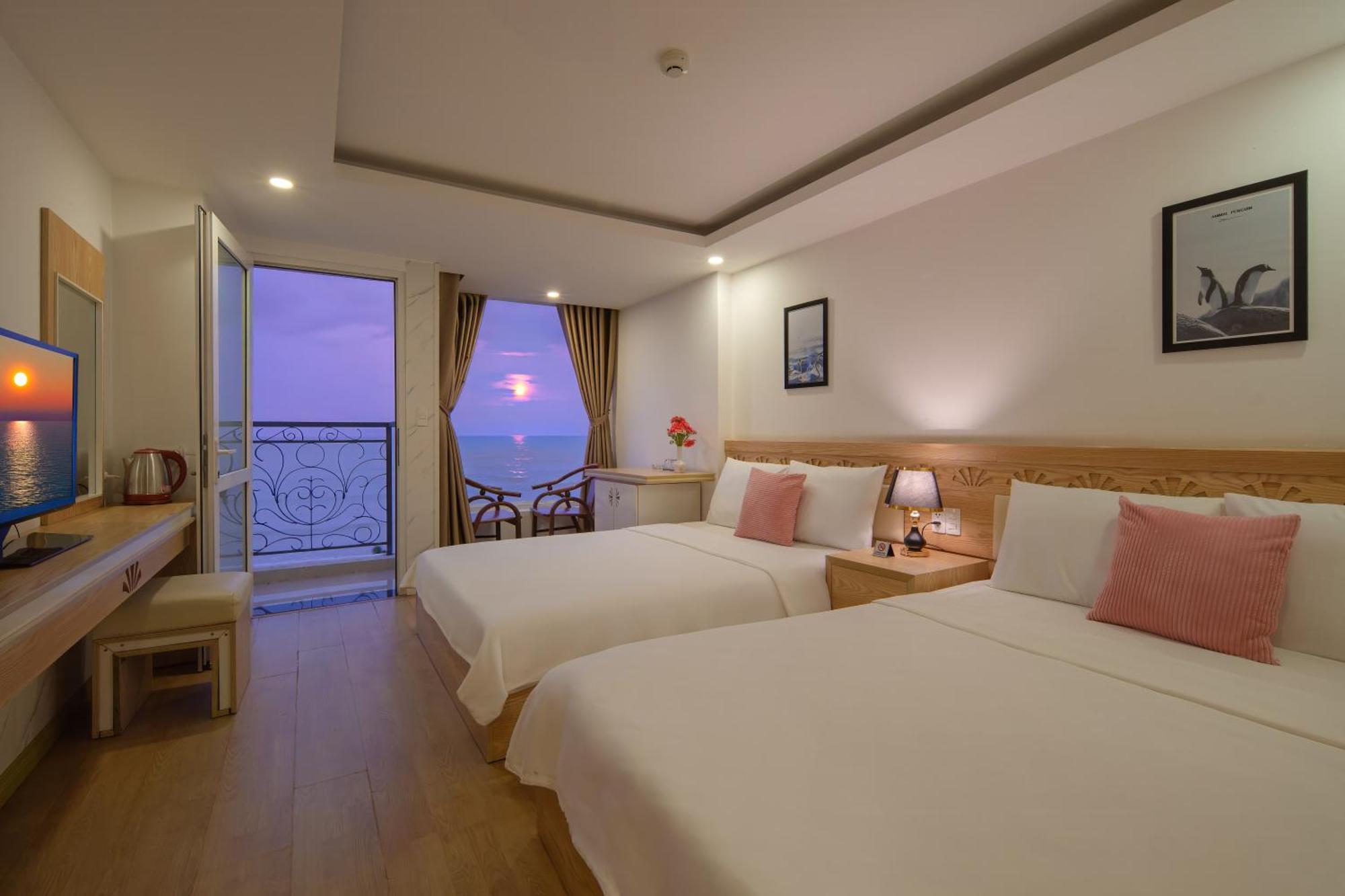 Nang Vang Hotel Nha Trang Exterior photo